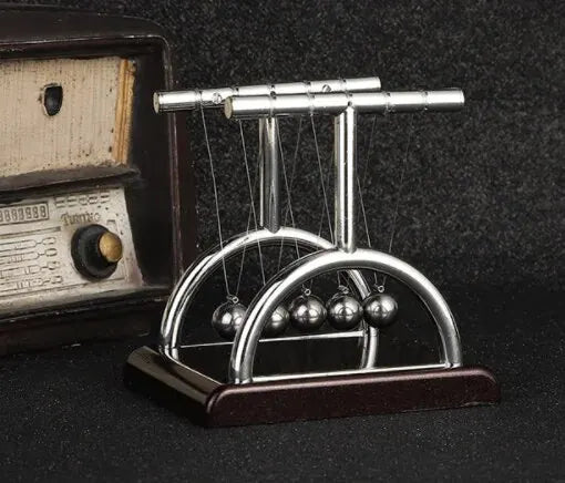 Newton’s Cradle Steel Ball Desktop Toy
