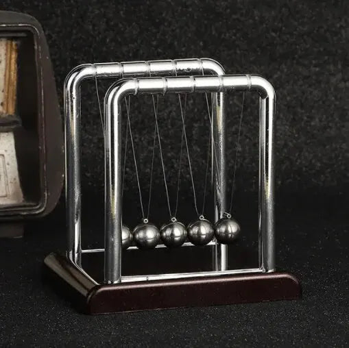Newton’s Cradle Steel Ball Desktop Toy