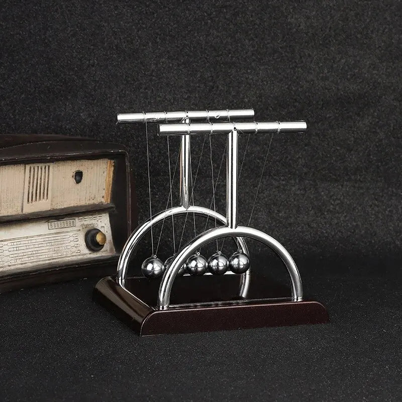 Newton’s Cradle Steel Ball Desktop Toy