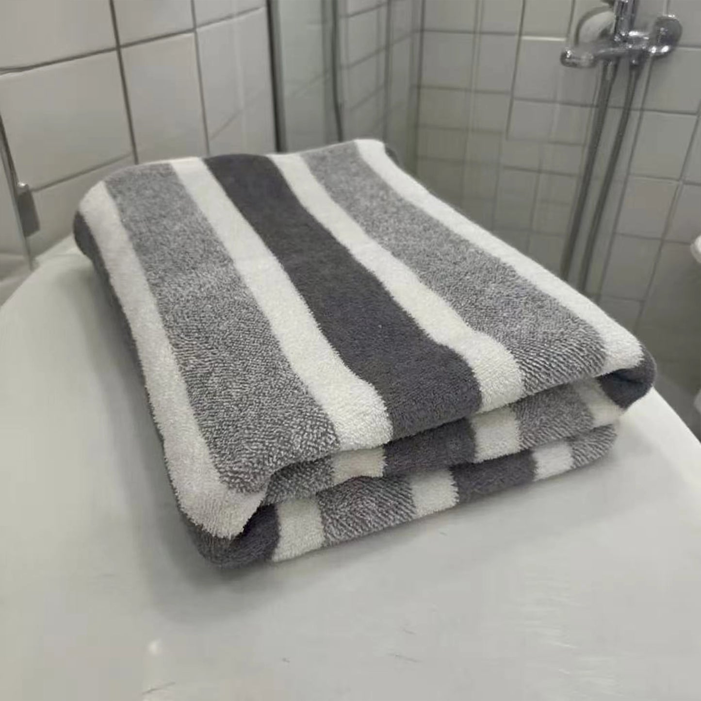 Highly Absorbent Quick-Dry Bath Towel